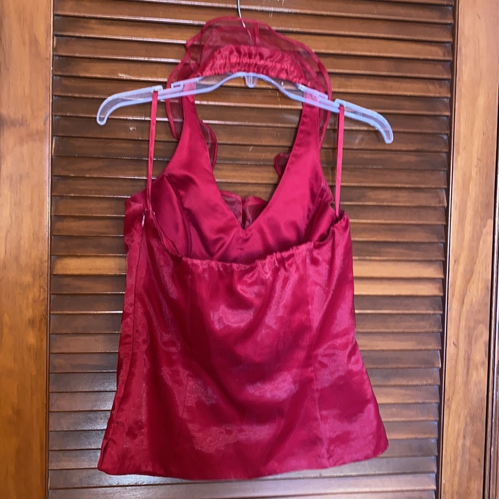 Elegant Red Ruffle Top - Picture 3 of 5
